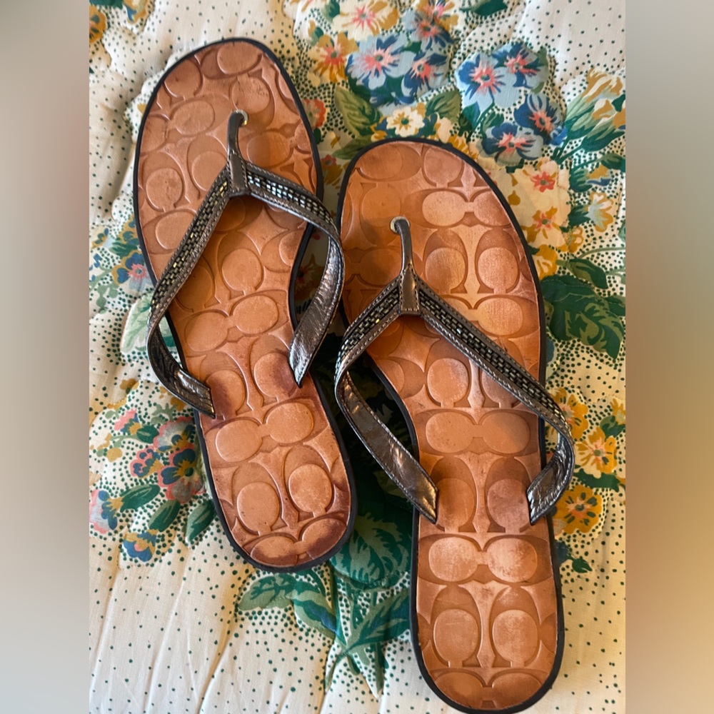 Coach Sandals Women's Beaded 11 Laurel Flip Flop Flats Q049 Gray Leather - Picture 6 of 7
